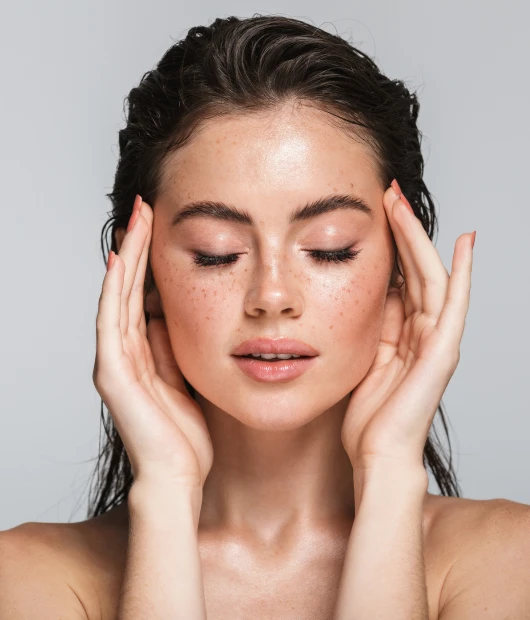 کلینیک BeautiDerm