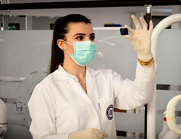 کارآزمایی‌های بالینی کروناویروس