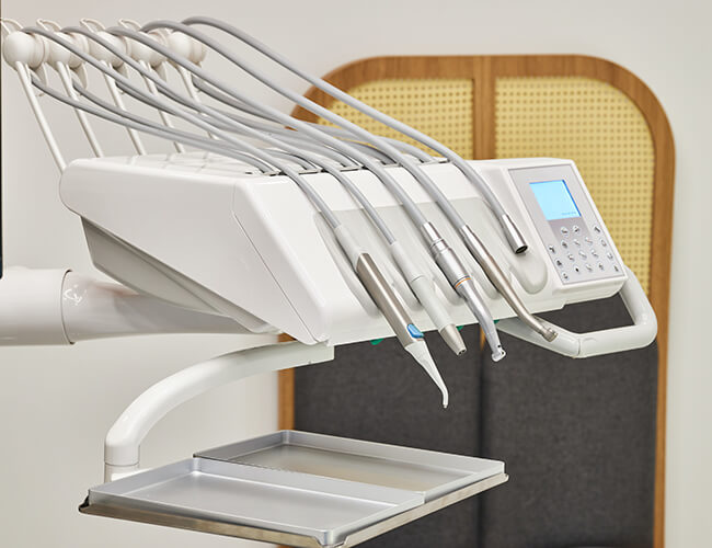 فناوری‌های نوین در جراحی دندان